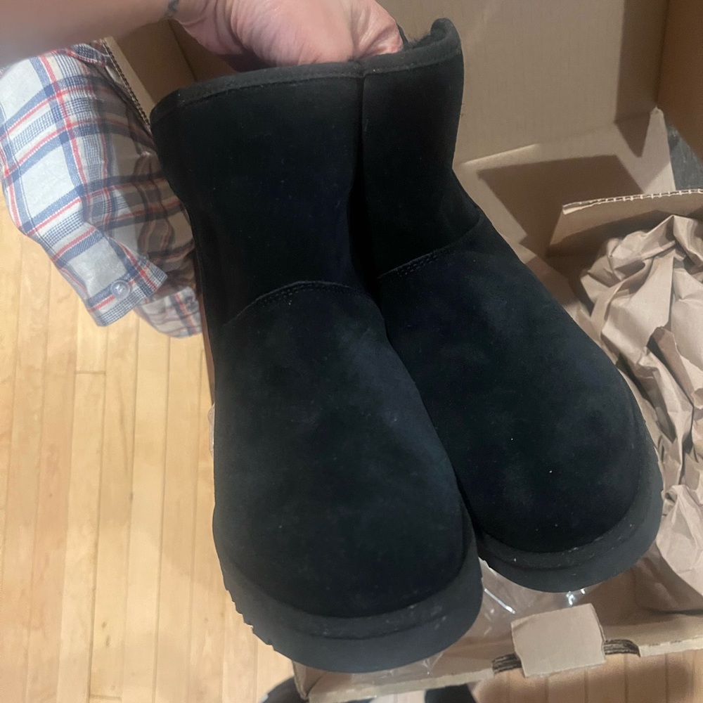UGG Cory 2 genuine shearling lined boot